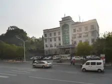 西陵二路 民悦家园四室二厅二卫 三峡大学旁