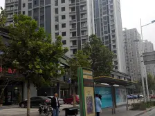 永威东棠 通透两房 带露台出售 看房方便