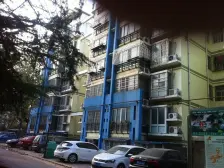 户型方正 采光充足 视野无遮挡 交通便利 临地铁300米