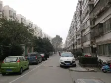 青年居易小区 1室1厅 南