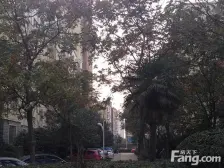 离保利玖街,万达广场近,地铁10号线,两个大露台