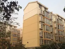 房子精装修,南北通透,客厅镂空挑高,居住舒服