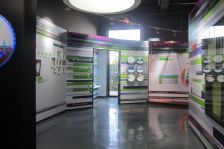 三号线地铁口,精空四房,中间好楼层,南北对流,急售