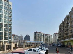 三鸣小区南北通透通透采光好无遮挡地铁口旁边