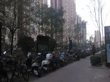 地铁口一室一厅采光视野好,配套齐全