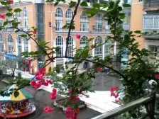 西山车站 简装2房 出行购物方便