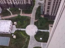 交通便利 小区环境干净舒适 适合居住