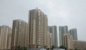 金沙滩瑞源物业套二全明精装修交通便利