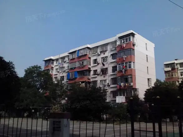 金陵新七村