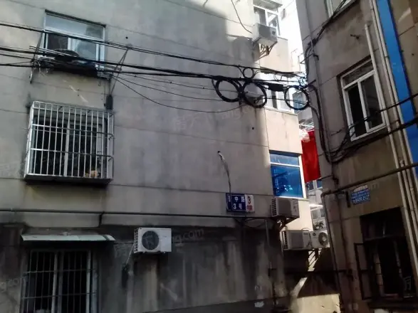 苜中路3号小区