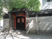 绿云小区两房价位低 楼上为卧室楼下客厅厨房卫生间