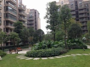 水韵华府4室1厅东西