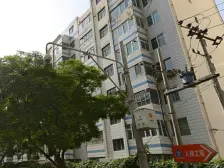 安宁CBD 繁华地段 复式房附带大平台 配套成熟