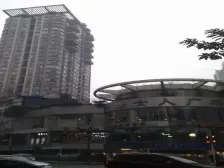 解放碑 女人广场 好位置 双轻轨 住家出租都可以