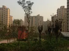 新上甄选房源!一居室 高楼层 边套 东边距100米+可看花园