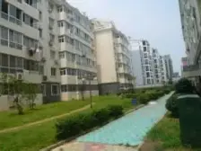 莲花家园 南北通透,采光好 装修好,环镜优美 视野好,诚心出售