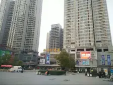 升龙国际中心A区 精致装修 采光好 带电梯