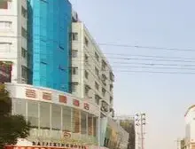 房子户型好,通透,全天阳光,出行方便,配套成熟