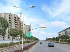 房龄较新,2014年建成,得房率高,户型优质