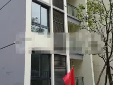 建设村 美德佳园三房85万