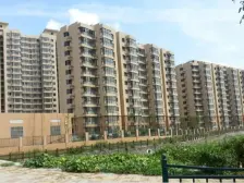 临河东边套两房,采光好,楼层适宜