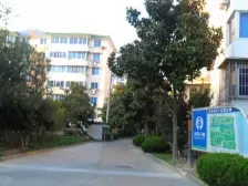 临河边套,大面积复式改善型住房,带特大转交大花园