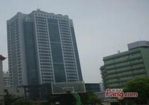 此房户型格局好,采光好,无遮挡,出行方便