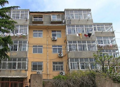 佛涛路小区3室1厅1卫南北朝向4000.00元/月出租