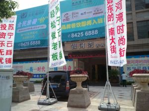 诚心出售,小区地理位置好,采光充足