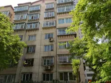 产权清晰 可按揭 电梯房 精装修 拎包入住