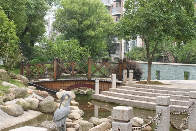 黄石小区二手房 花湖开发区小区二手房  小区二手房 中央美地怎么样