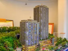 华宇次新小区,精装修拎包入住,可看江