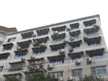 龙庆小区 5室2厅 东南