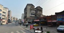 光源馨苑有院子停车大两房,拎包入住