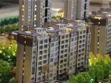 力高滨湖国际1楼带院子 得房率高四房毛胚房