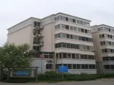 井冈山大道532号第五机床厂宿舍 南北通透,采光好 装修好,环镜优美 视野好,诚心出售