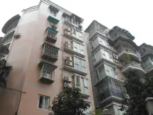 两路城区有小区环境中间楼层居家安静两房