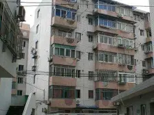 小区景观位置,小区中心位置,主卧朝南,卫生间全明