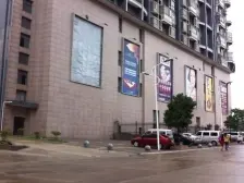 近万达地铁口百城晶典小区毛坯房出售,欢迎来电。。