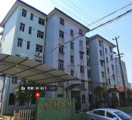 满五年近地铁楼层好采光好边套全明户型