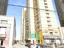 伊河路,大三室,双阳台,双气,低楼层,2012年,电梯