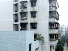 崇文小区精装修户型方正,视野开阔