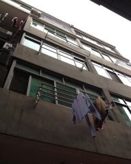 青山南路油脂化工厂宿舍 南北通透,采光好 近地铁 视野好,诚心出售