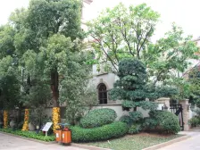 中间位置别墅位置安静500万装修满五唯一带车位