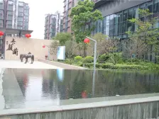 此房中高楼层,视野宽阔,采光充足,配套设施齐全