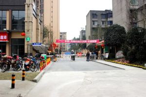 和信龙腾府 2室1厅 西南