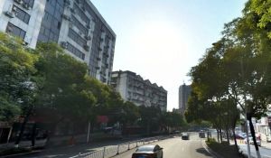 天赐广场4室2厅东南