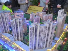 合一中央城(御龙湾花园) 南北通透,采光好 装修好,环镜优美 视野好,诚心出售