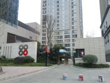 阳光新业1室0厅东南