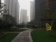 全新未入住 两梯四户 南向望花园3房 带车位